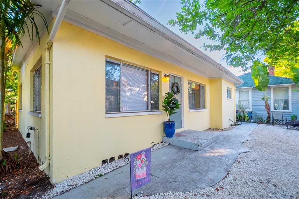 720 - 724 7TH STREET N ST PETERSBURG, FL 33701