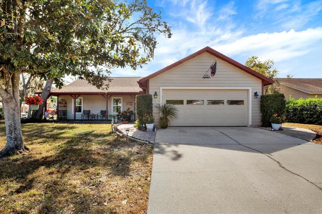 705 BRINTON COURT