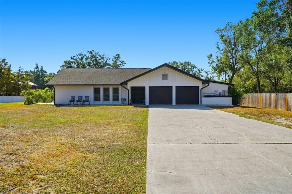6370 90TH AVENUE N PINELLAS PARK, FL 33782