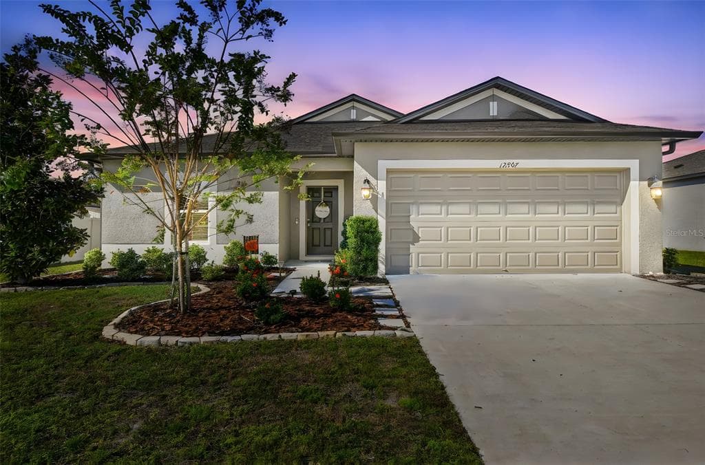 12907 CONQUISTADOR LOOP SPRING HILL, FL 34610