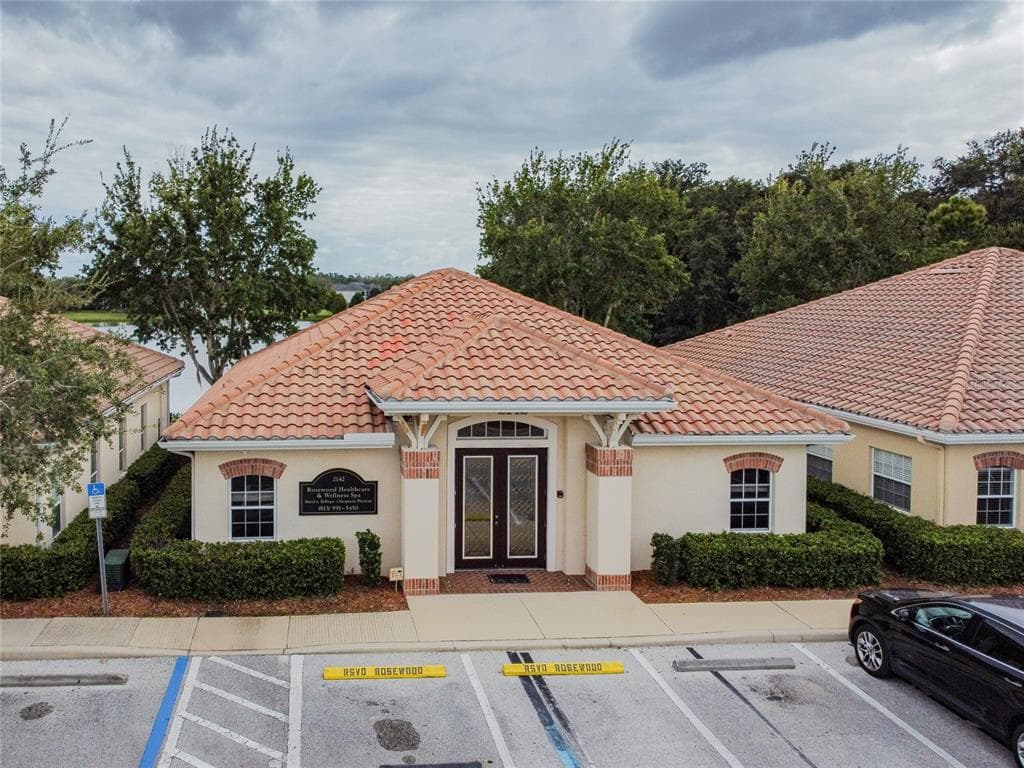 2142 ASHLEY OAKS CIRCLE UNIT 101