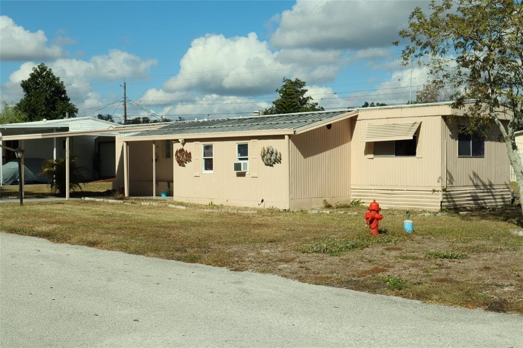 210 JANET LANE