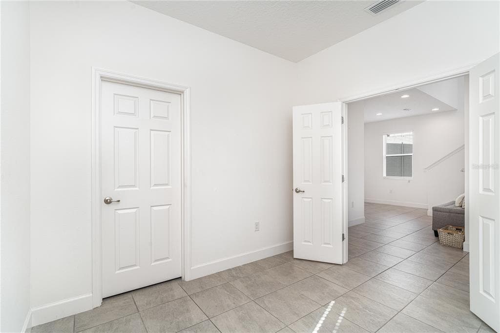 5653 DEL CORONADO DRIVE APOLLO BEACH, FL 33572