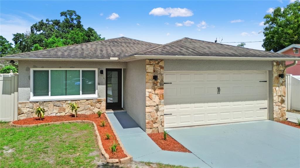 7021 BLOSSOM AVENUE TAMPA, FL 33614