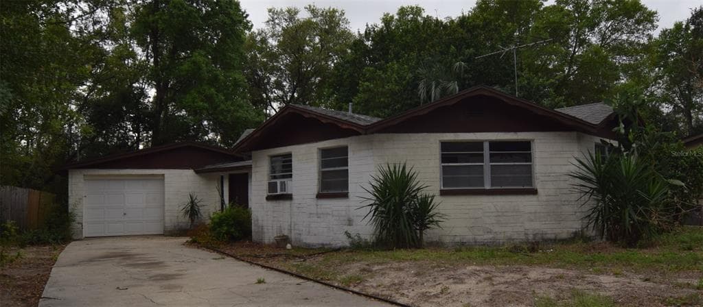 8428 ANAY COURT NEW PORT RICHEY, FL 34653