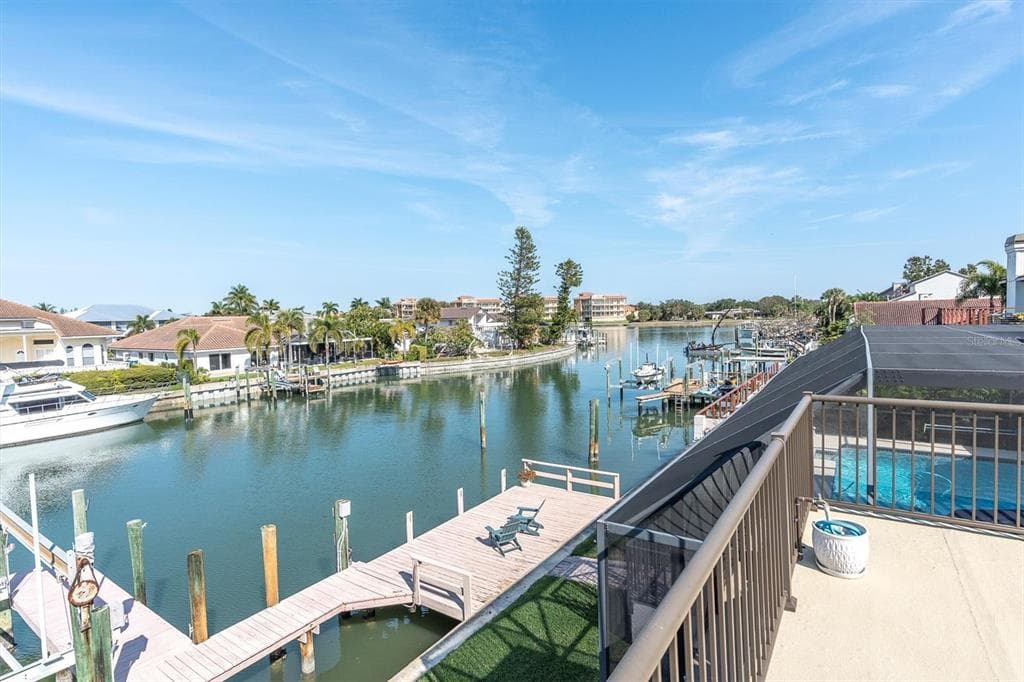 4961 61ST AVENUE S ST PETERSBURG, FL 33715