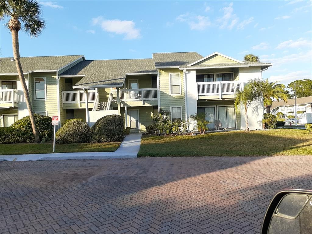 455 ALT 19 S UNIT 16 PALM HARBOR, FL 34683