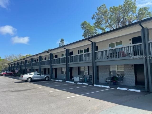 231 INDIAN ROCKS ROAD N UNIT 208 BELLEAIR BLUFFS, FL 33770