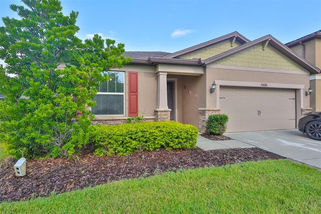 1606 CABBAGE KEY DRIVE RUSKIN, FL 33570