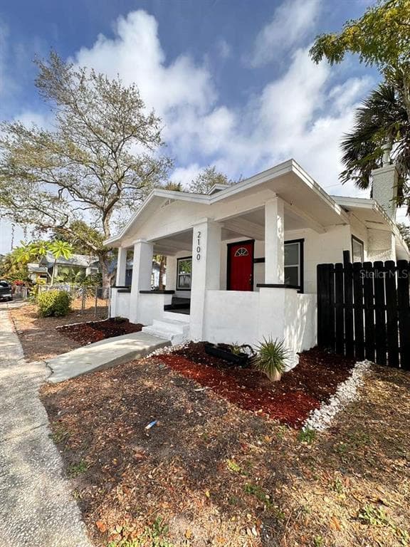 2100 AUBURN STREET S ST PETERSBURG, FL 33712