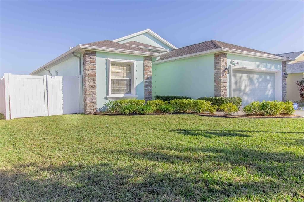 14612 RANNOCH MOOR PLACE WIMAUMA, FL 33598