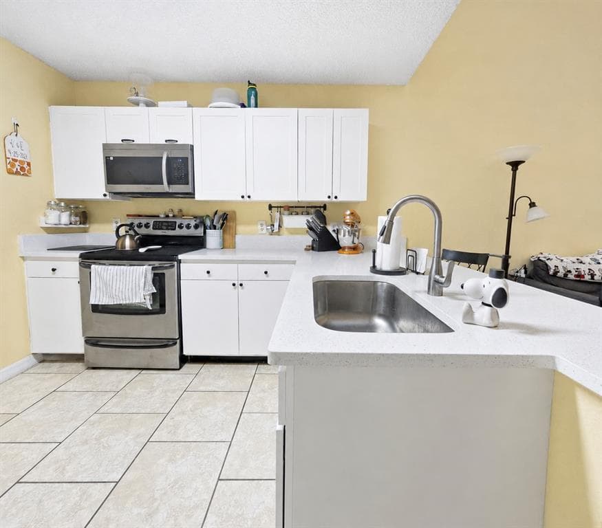12718 WOOD TRAIL BOULEVARD TAMPA, FL 33625