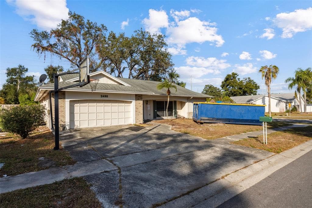 2490 GROVE RIDGE DRIVE