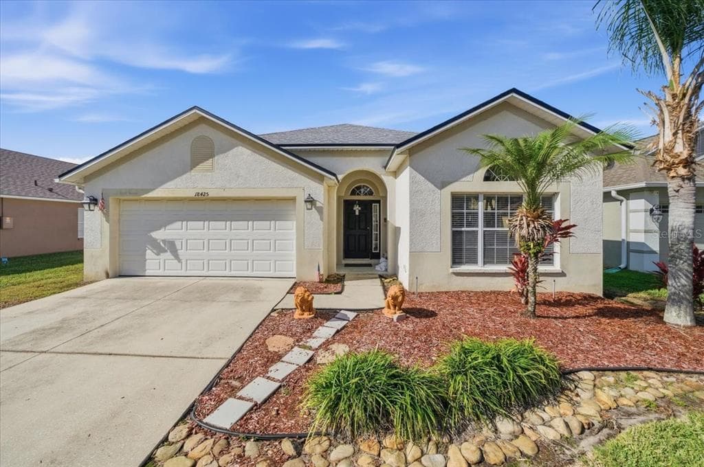 18425 CYPRESS BAY PARKWAY LAND O LAKES, FL 34638