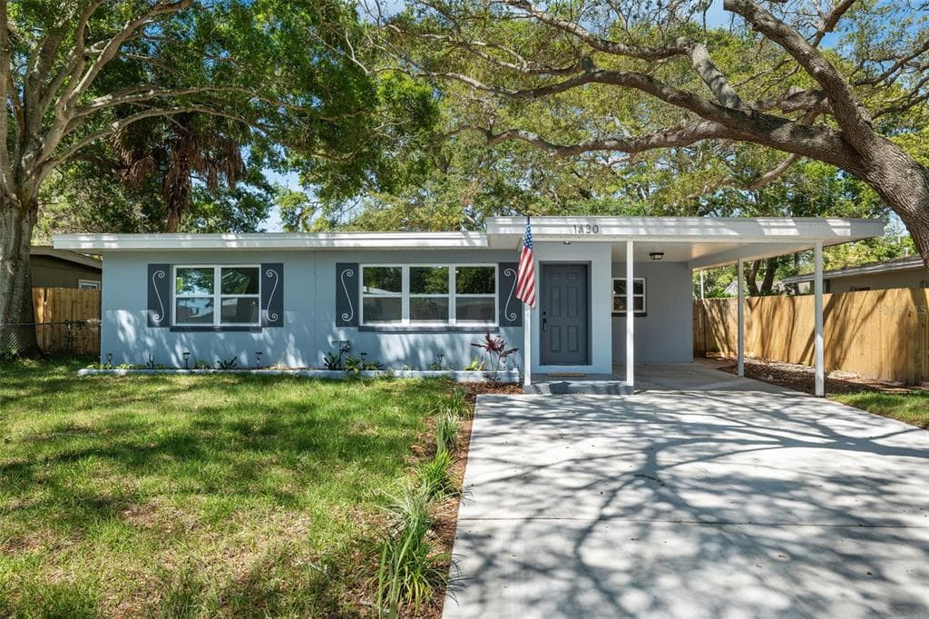 1620 SAN MATEO DRIVE