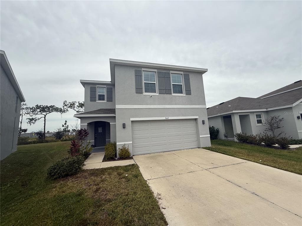 5643 HOLLINGWORTH TRAIL WESLEY CHAPEL, FL 33545