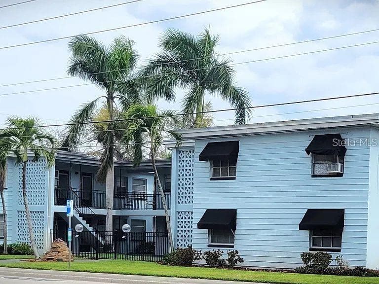 4018 6TH STREET S UNIT 10