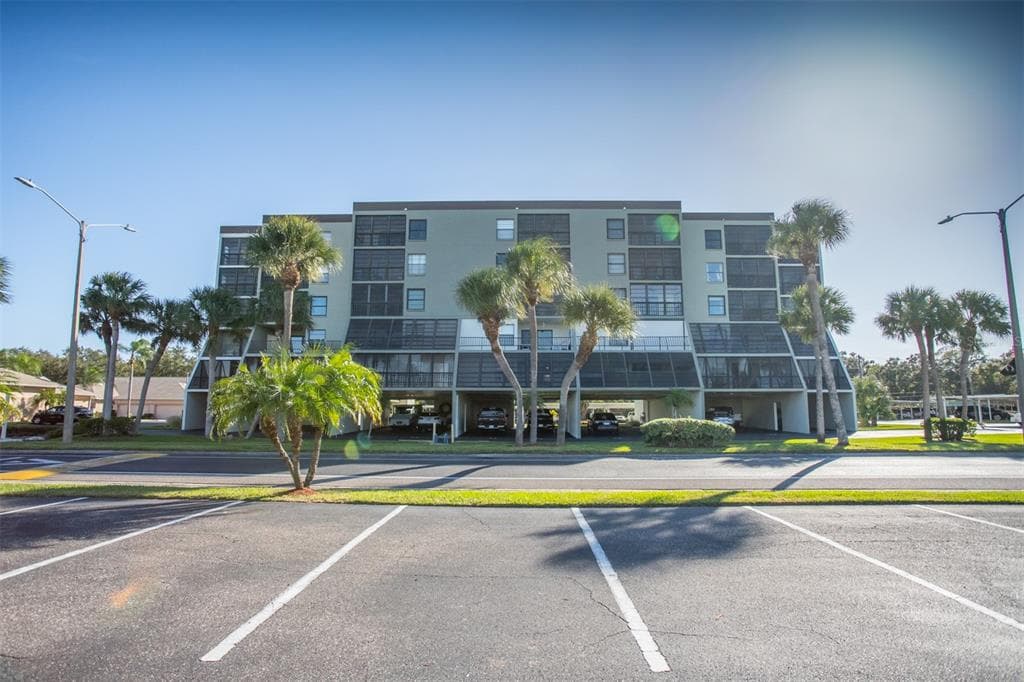9860 62ND TERRACE N UNIT 1014