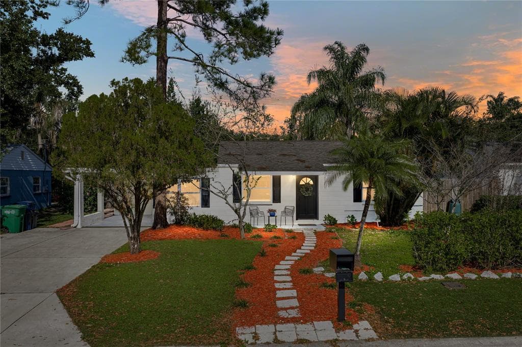 4105 W BAY VILLA AVENUE TAMPA, FL 33611