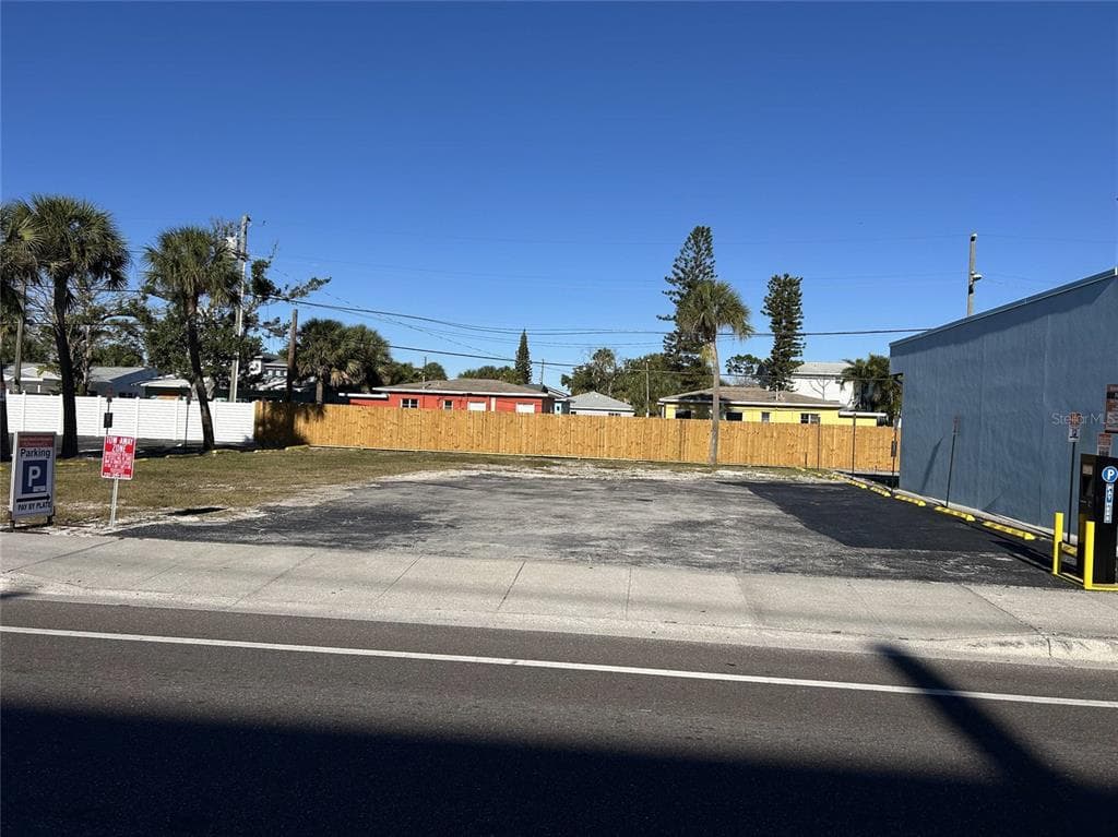 14225 GULF BOULEVARD MADEIRA BEACH, FL 33708