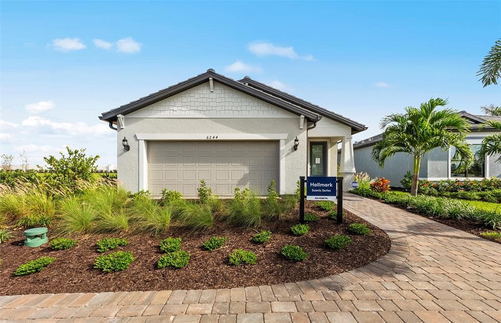 5850 TALON PRESERVE DRIVE NOKOMIS, FL 34275