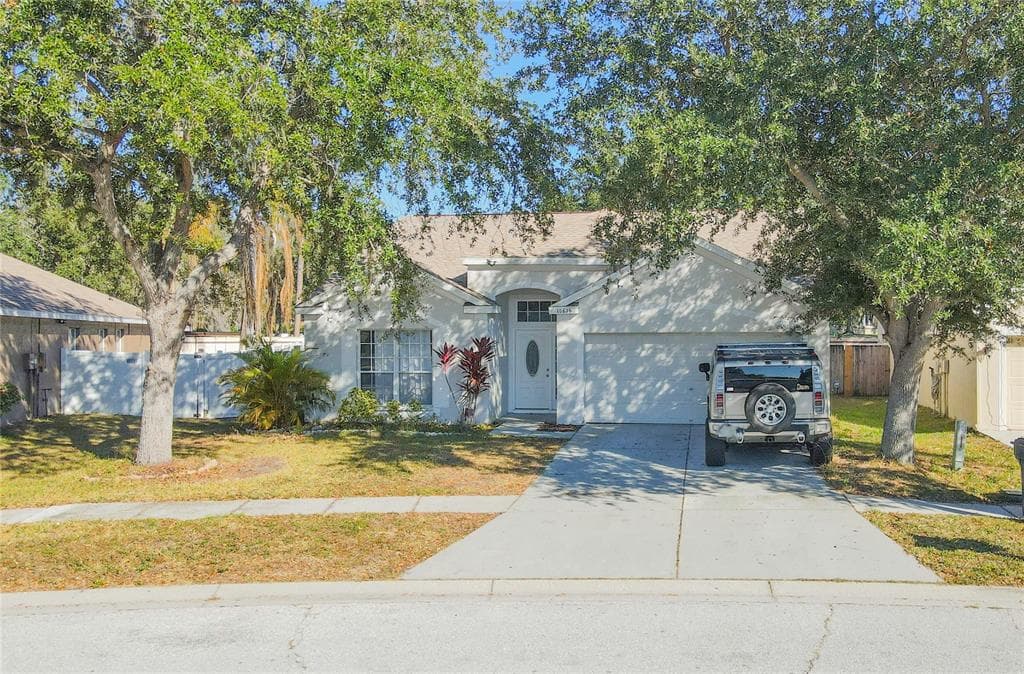 10606 WALKER VISTA DRIVE RIVERVIEW, FL 33578