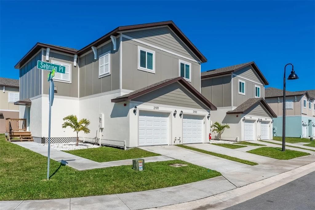 2050 SILVERSTONE CIRCLE CLEARWATER, FL 33760