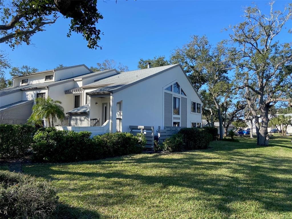 11450 HARBOR WAY UNIT 5002 LARGO, FL 33774