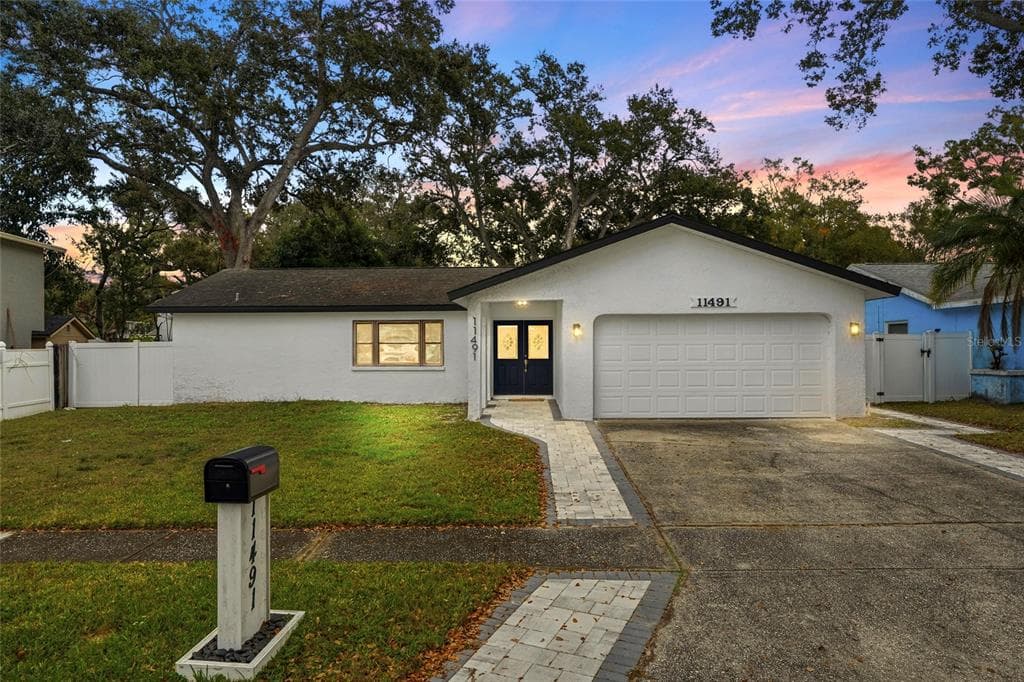 11491 60TH LANE N PINELLAS PARK, FL 33782