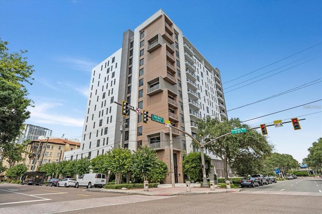 199 DALI BOULEVARD UNIT 1201 ST PETERSBURG, FL 33701