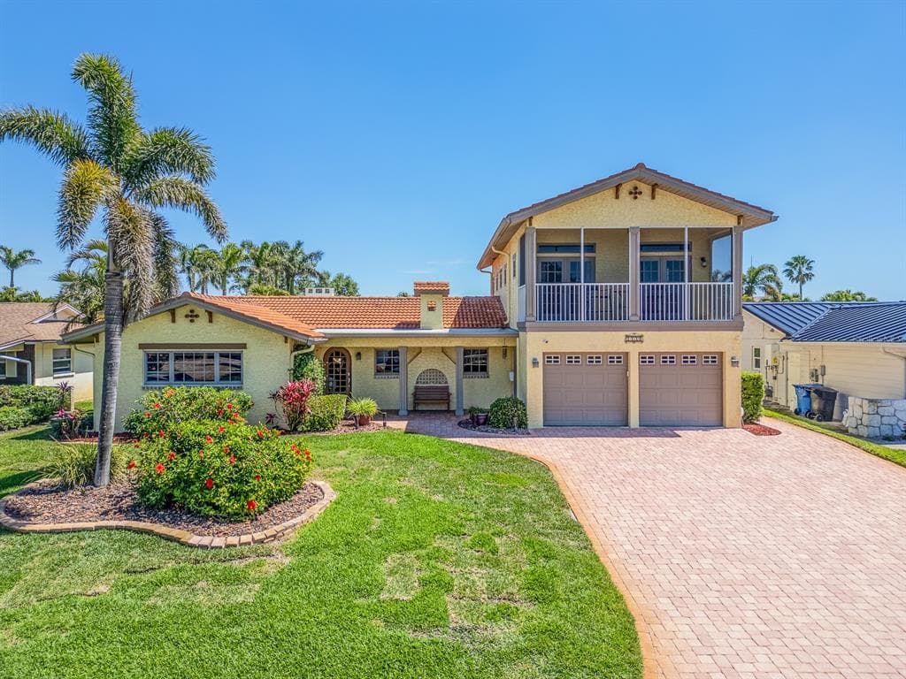 1140 81ST STREET S ST PETERSBURG, FL 33707