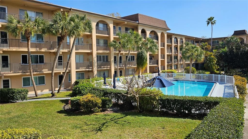 2525 W BAY DRIVE UNIT B24