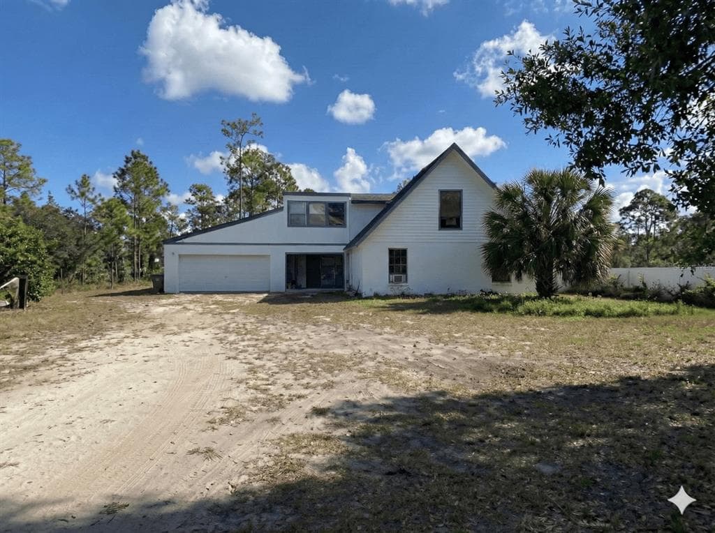 618 MONROE AVENUE LEHIGH ACRES, FL 33972