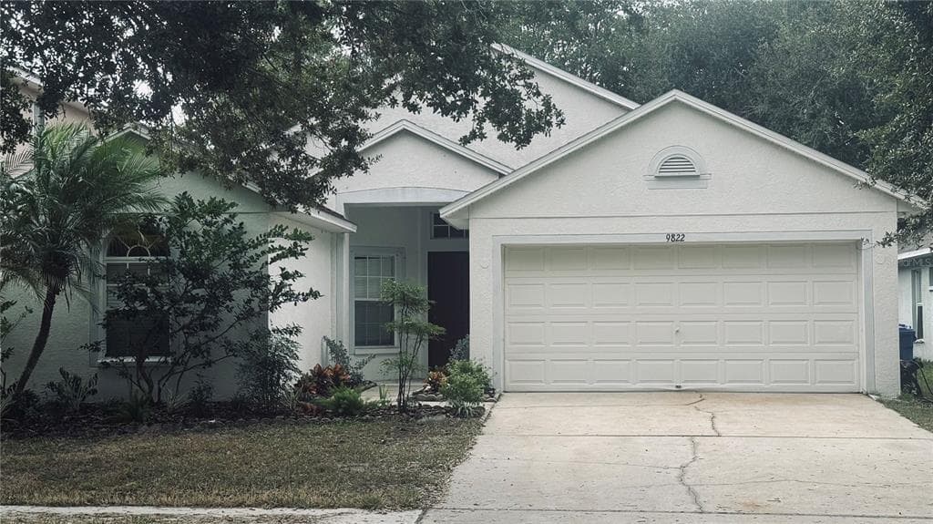 9822 WHITE BARN WAY