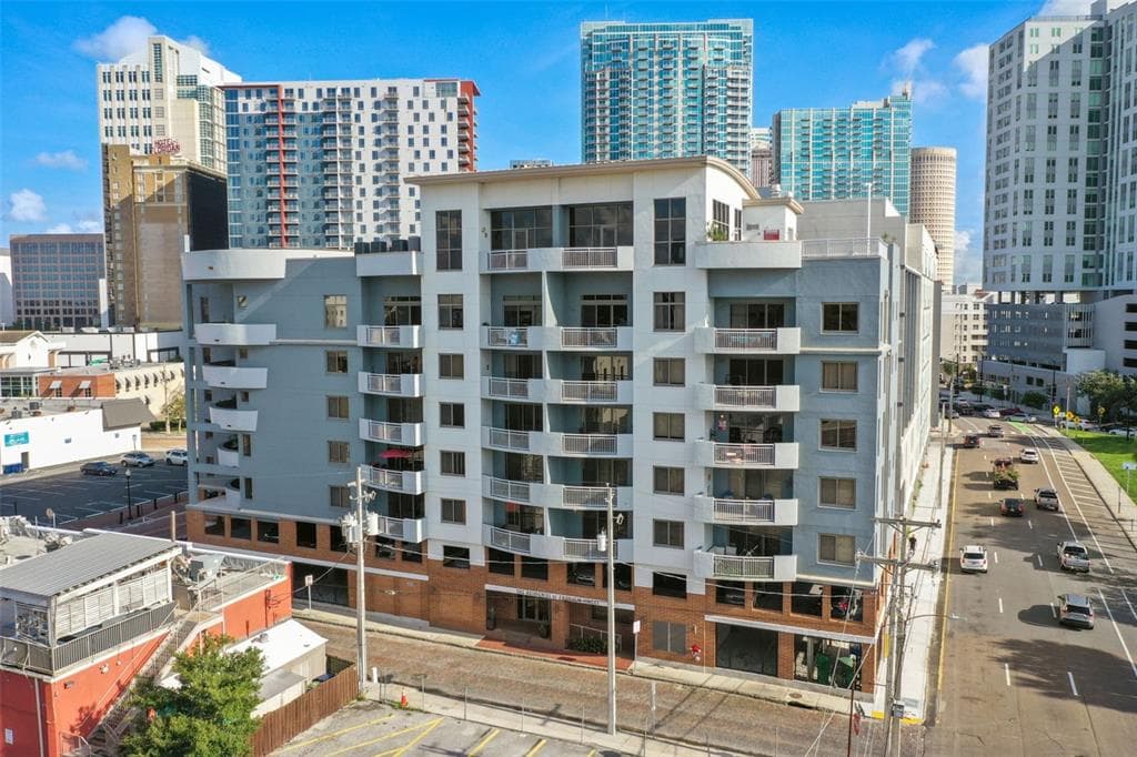 1108 N FRANKLIN STREET UNIT 704 TAMPA, FL 33602