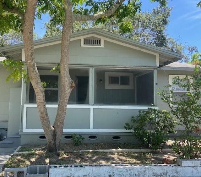 962 19TH AVENUE S UNIT B ST PETERSBURG, FL 33705
