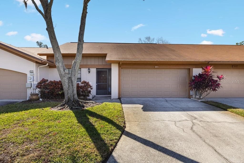 4071 SHORESIDE CIRCLE TAMPA, FL 33618