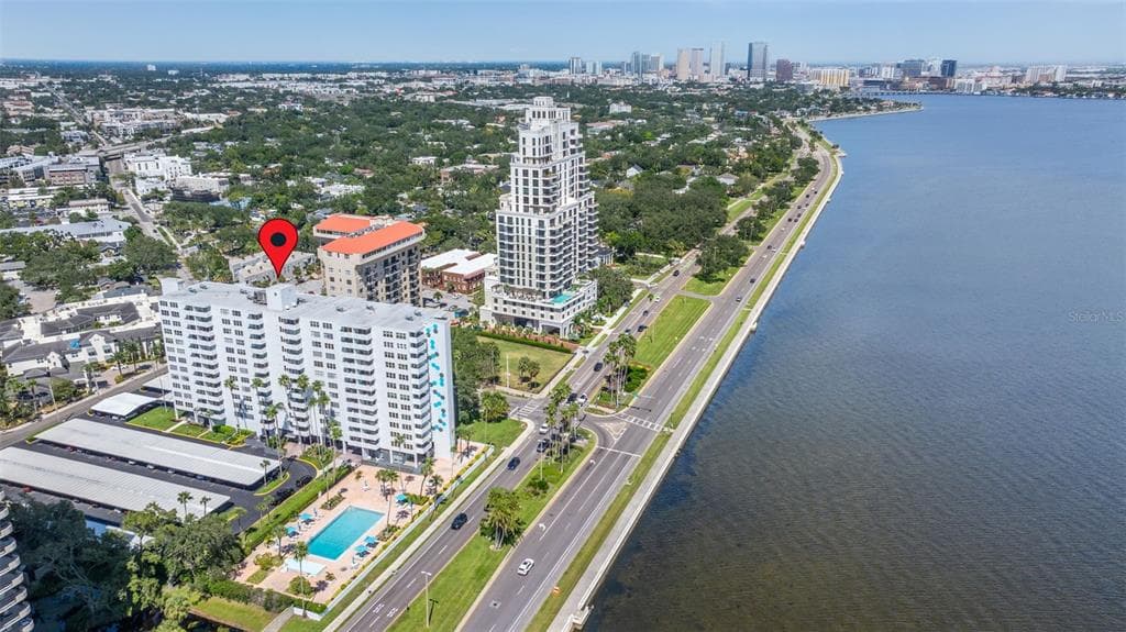 2401 BAYSHORE BOULEVARD UNIT 202 TAMPA, FL 33629