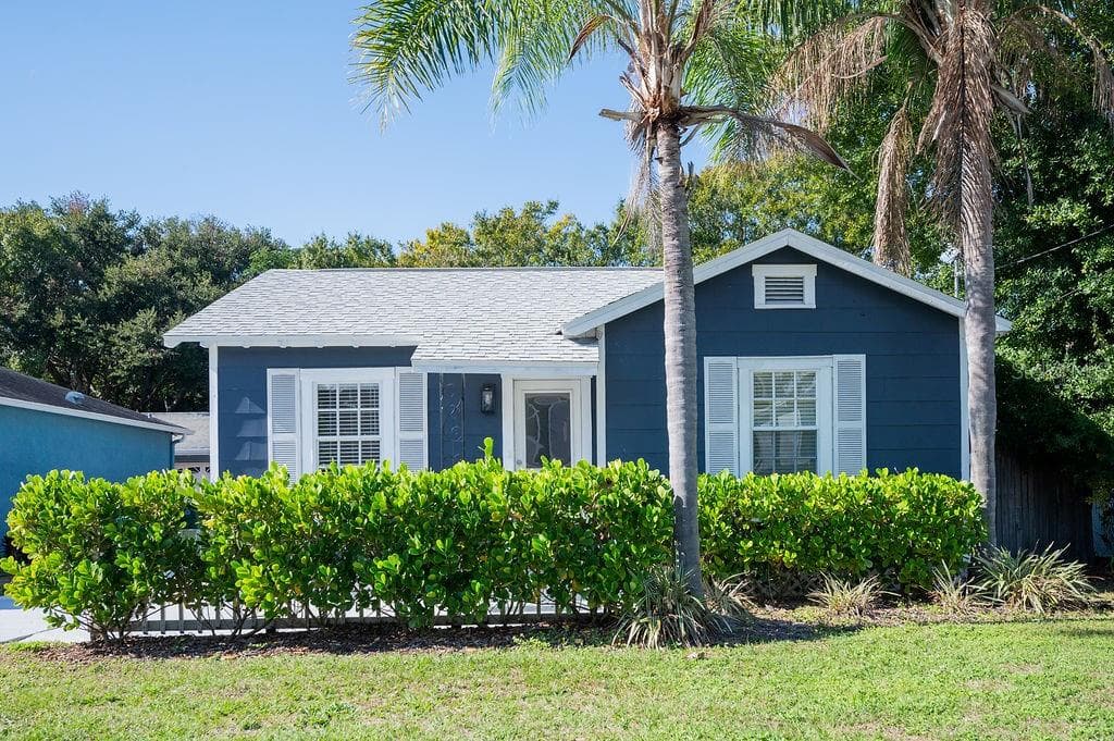 308 N GOMEZ AVENUE TAMPA, FL 33609