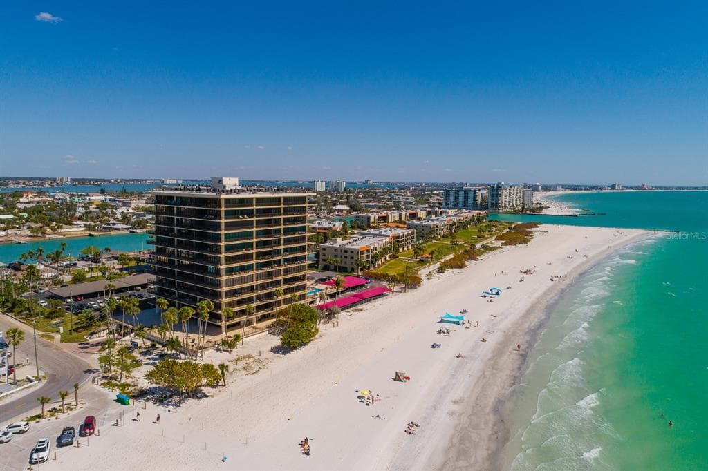 7650 BAYSHORE DRIVE UNIT 1105 TREASURE ISLAND, FL 33706