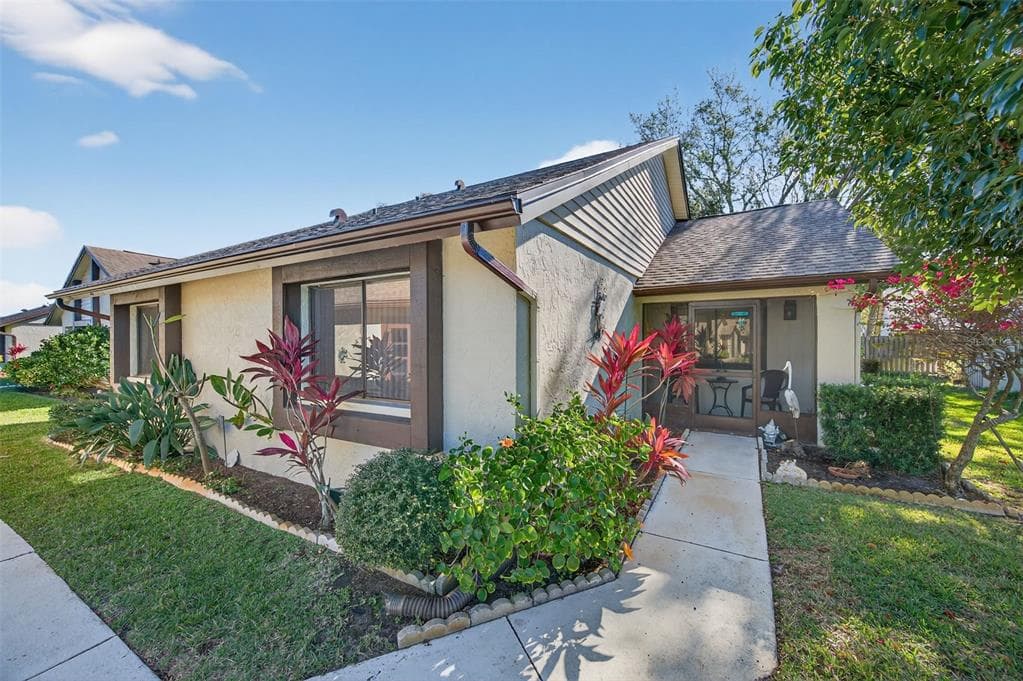 2617 SYCAMORE DRIVE CLEARWATER, FL 33763