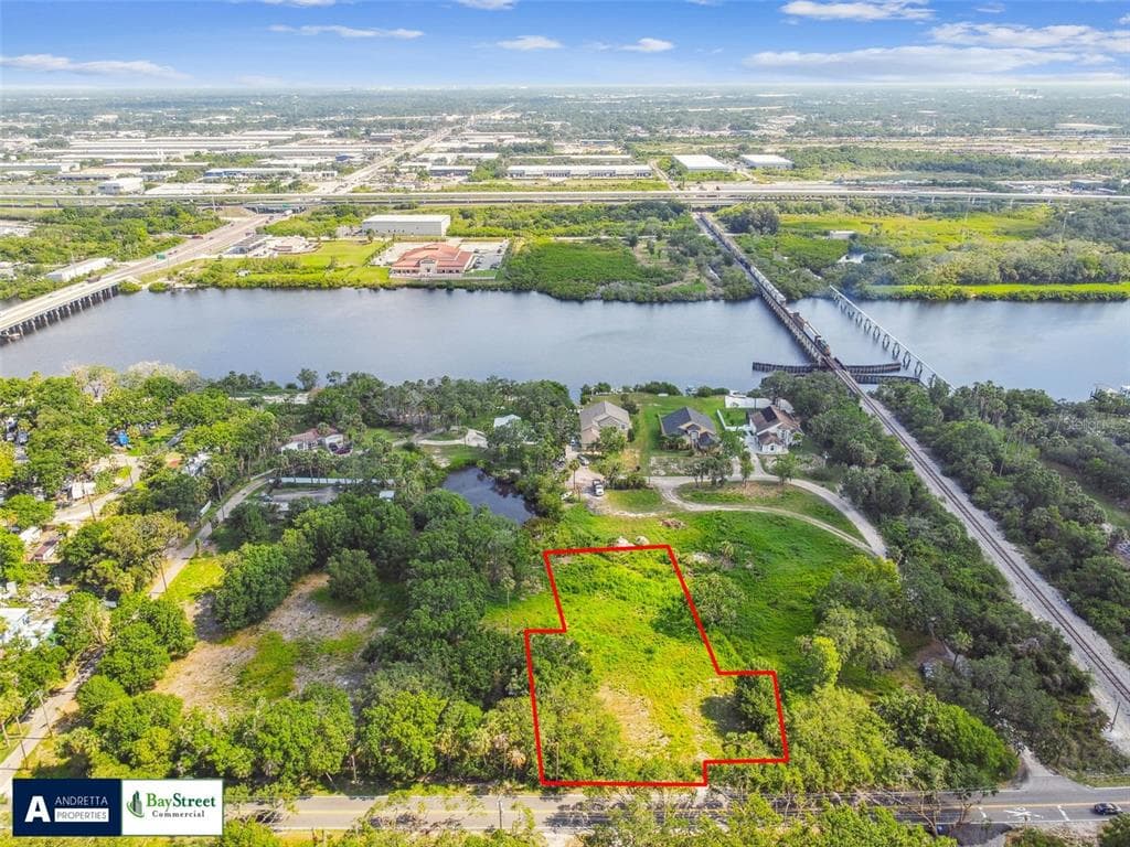 5116 PALM RIVER ROAD