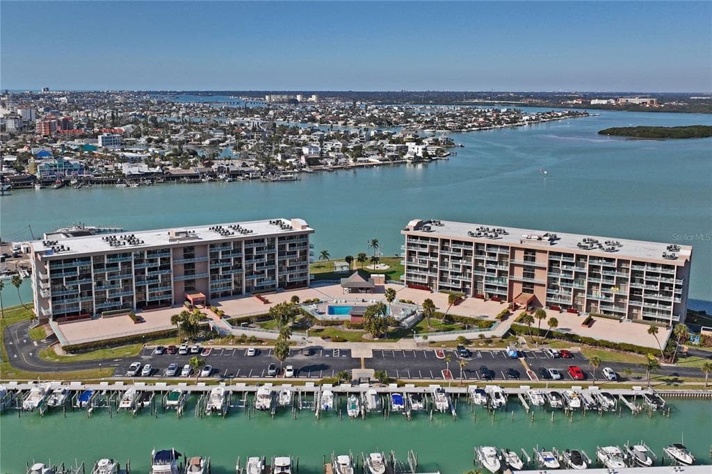 1 KEY CAPRI UNIT 312E TREASURE ISLAND, FL 33706