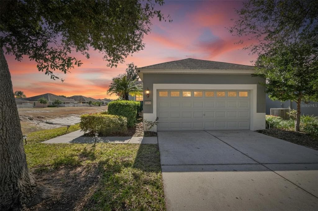 13701 CREST LAKE DRIVE HUDSON, FL 34669