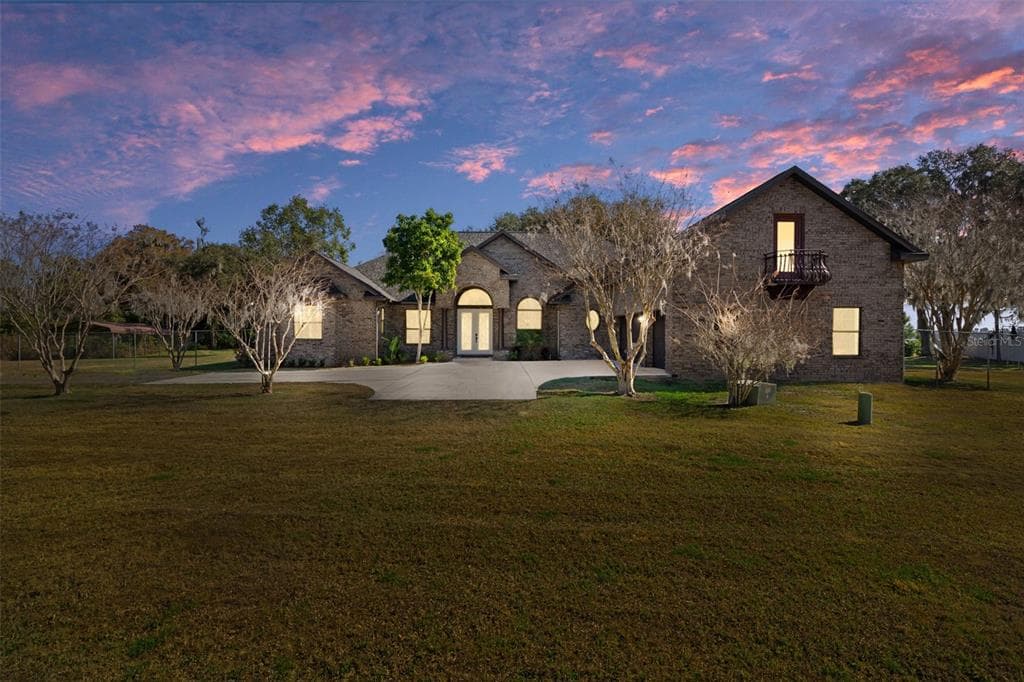 4300 TIMBERLANE ROAD LAKE WALES, FL 33898