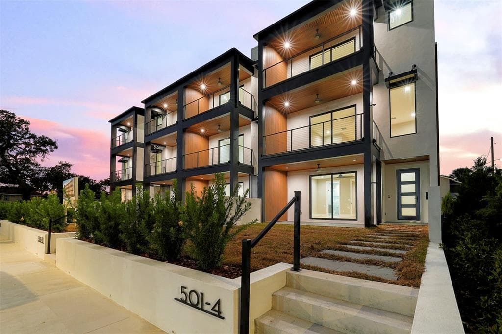 501 W ROSS AVENUE UNIT 1 TAMPA, FL 33602