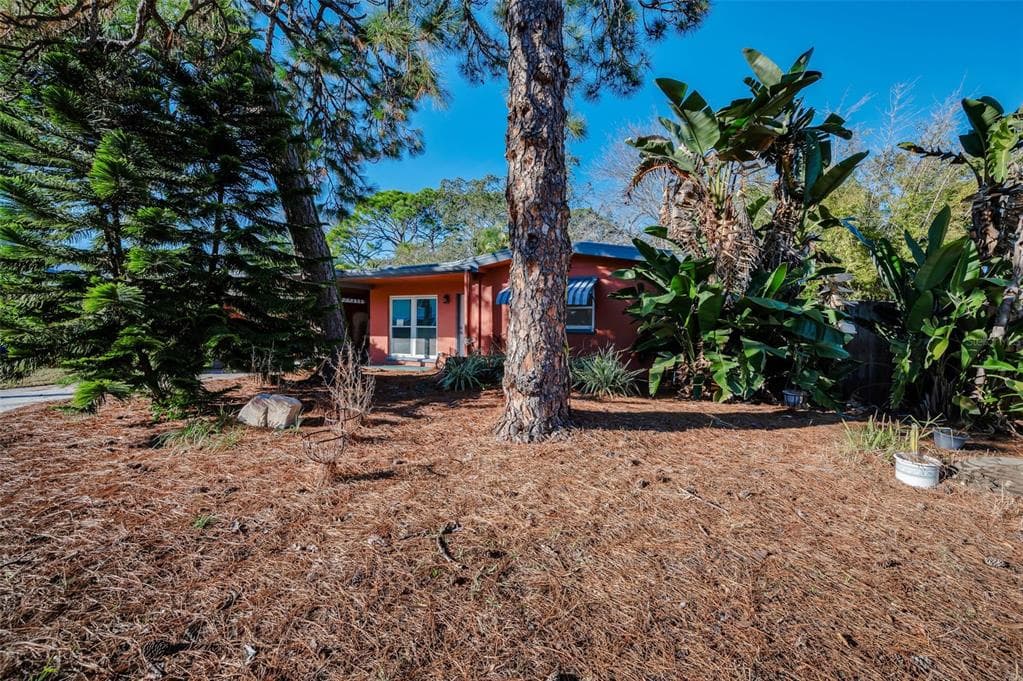 406 ORCHID LANE PALM HARBOR, FL 34683