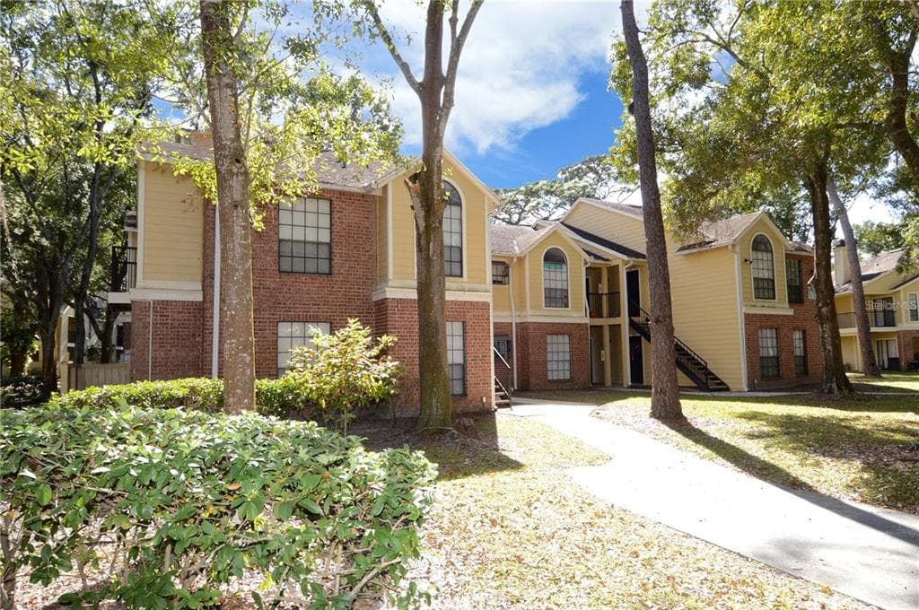 8635 MALLARD RESERVE DRIVE UNIT 103 TAMPA, FL 33614