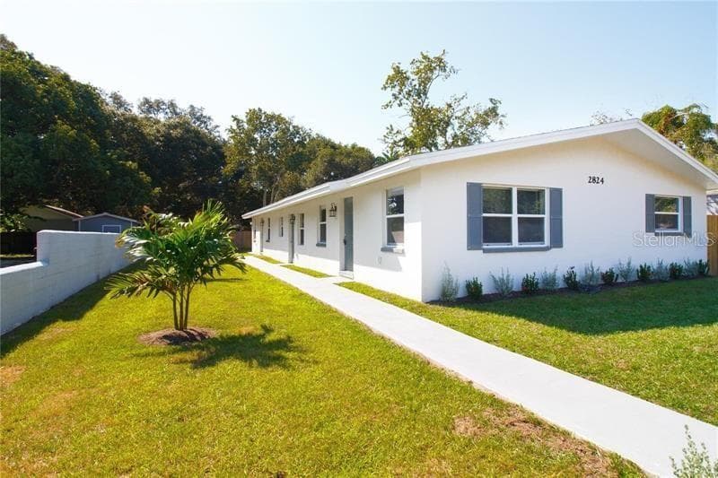 2824 MEADOW VIEW AVENUE LARGO, FL 33771