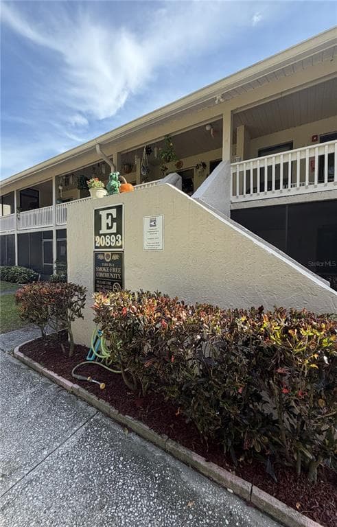 20893 HAULOVER COVE UNIT 16 LUTZ, FL 33558